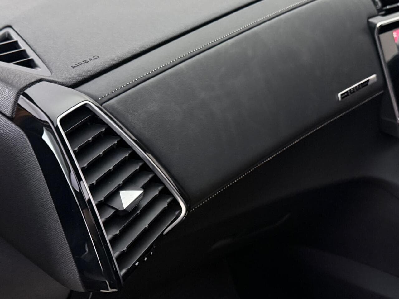 DS AUTOMOBILES DS 7 CROSSBACK thumbnail Inconclusive