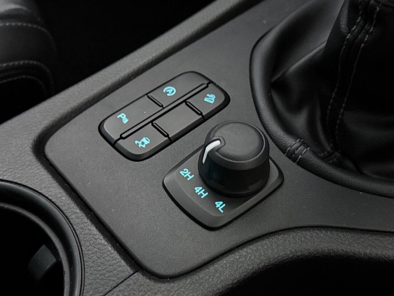 Ford Ranger thumbnail Misc Controls