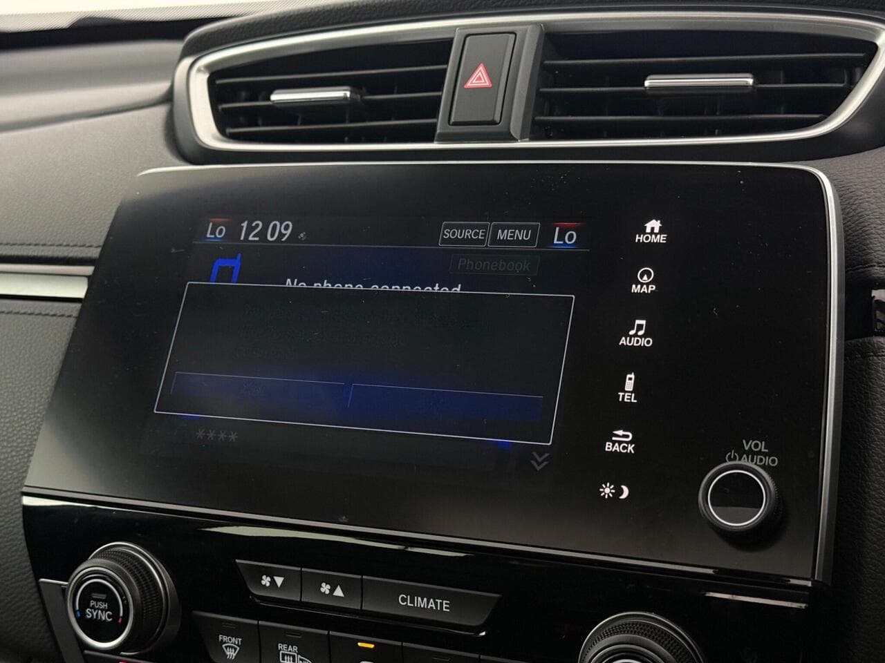 Honda CR-V thumbnail Infotainment System