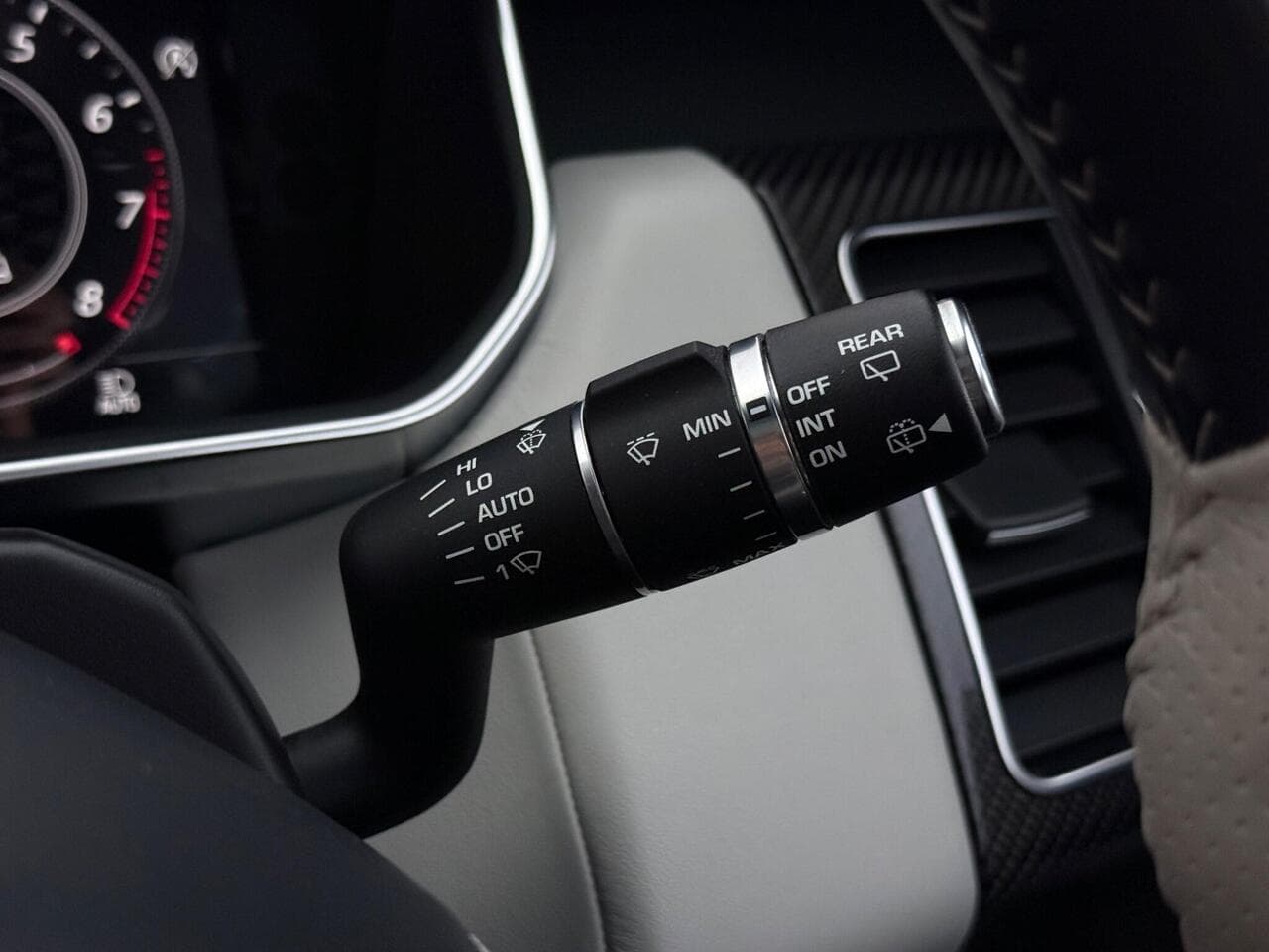 Land Rover Range Rover Sport thumbnail Inconclusive