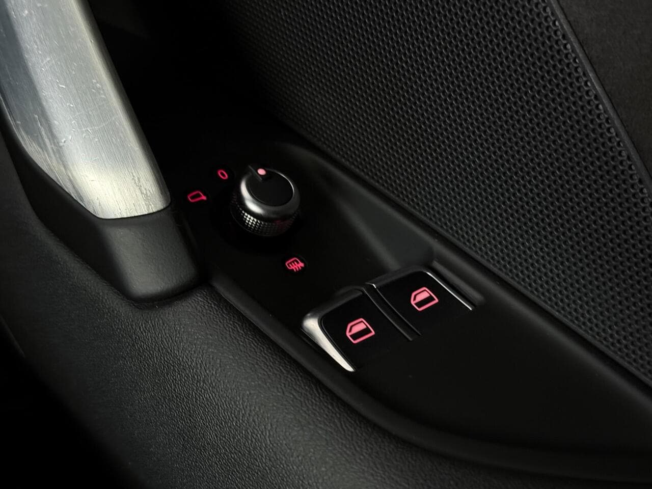 Audi TT thumbnail Misc Controls
