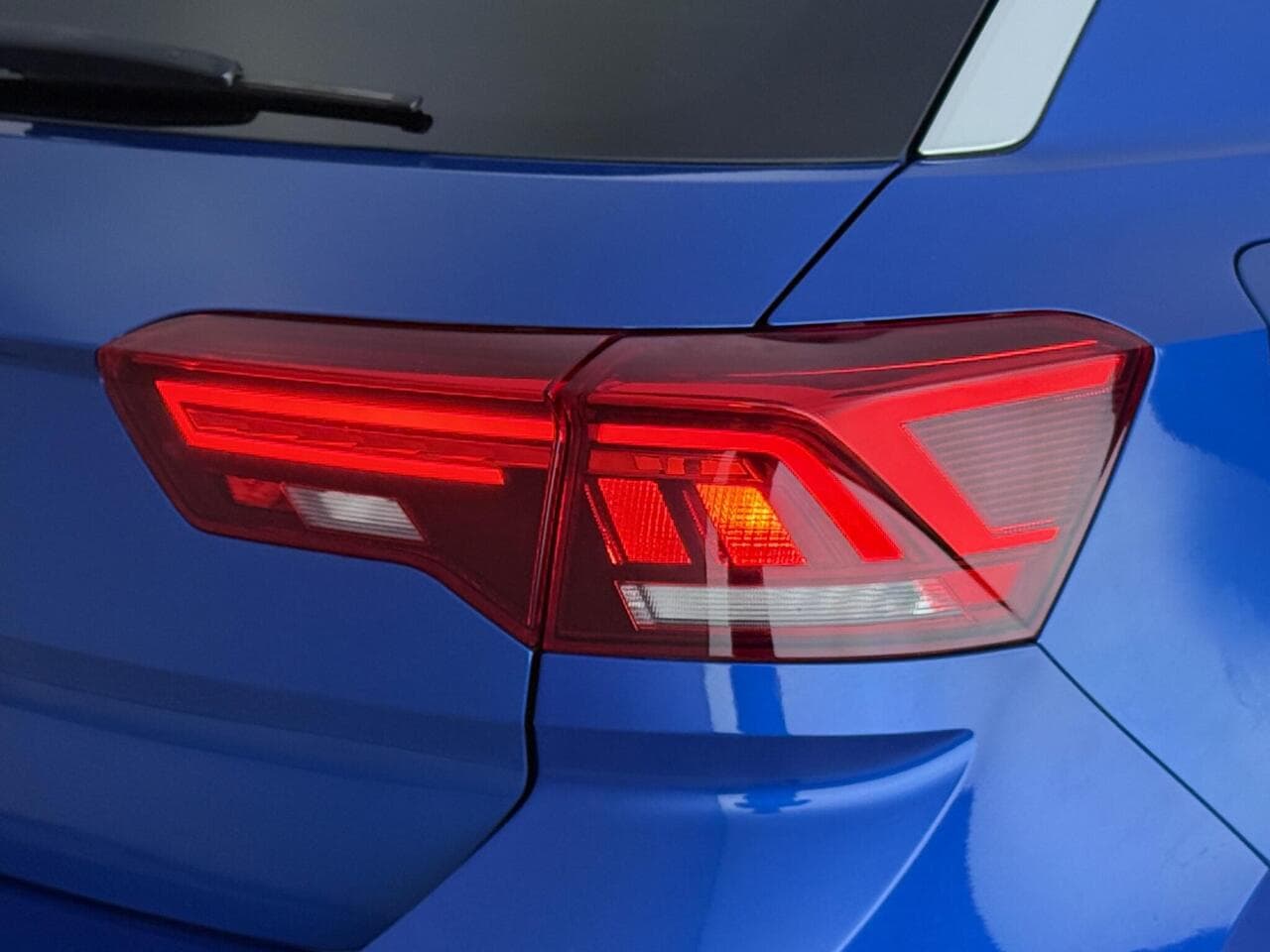 Volkswagen T-Roc thumbnail Lights Rear