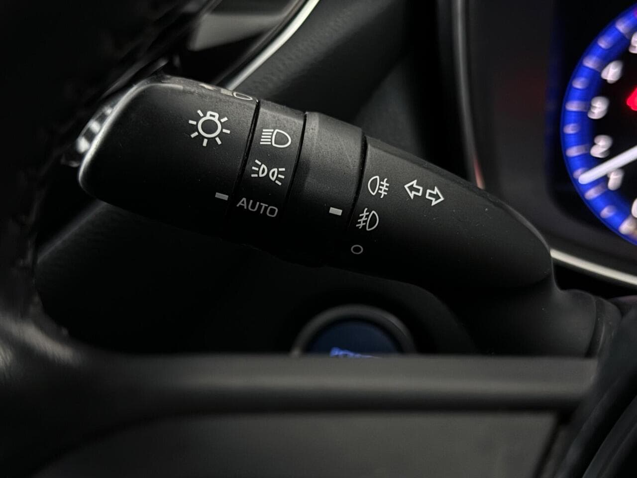Toyota Corolla thumbnail Misc Controls