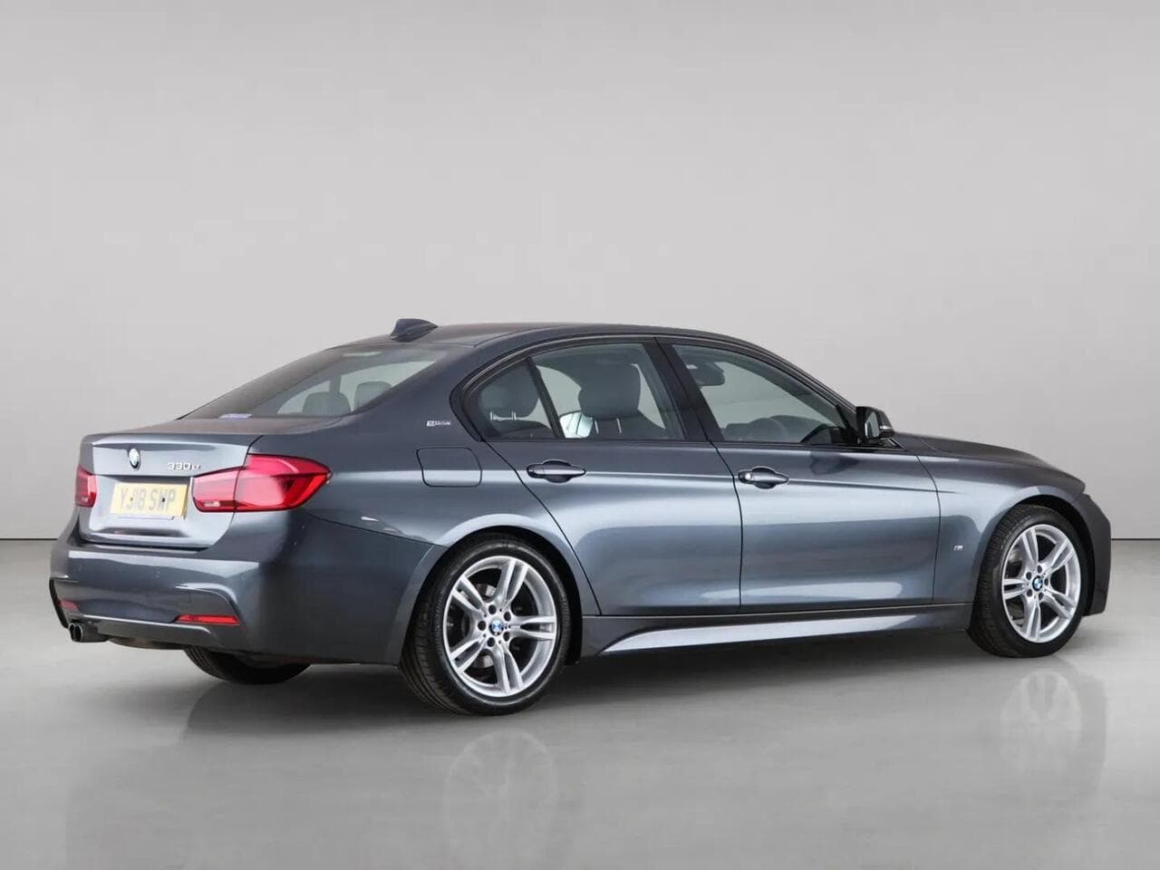 BMW 3 Series thumbnail Inconclusive