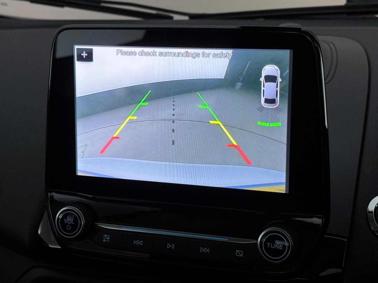 Ford EcoSport thumbnail Infotainment System