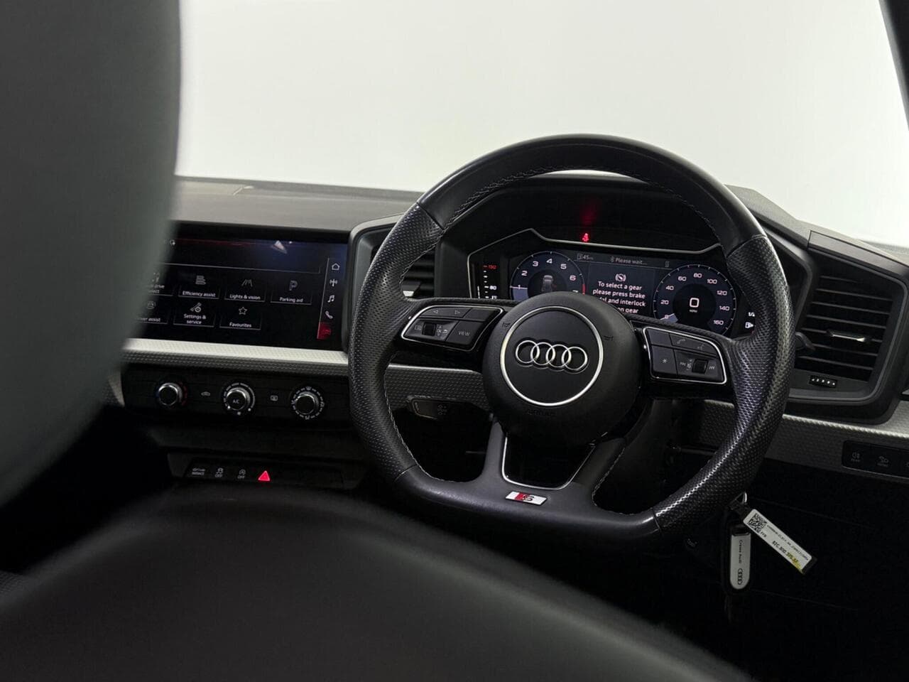 Audi A1 thumbnail Steering Wheel