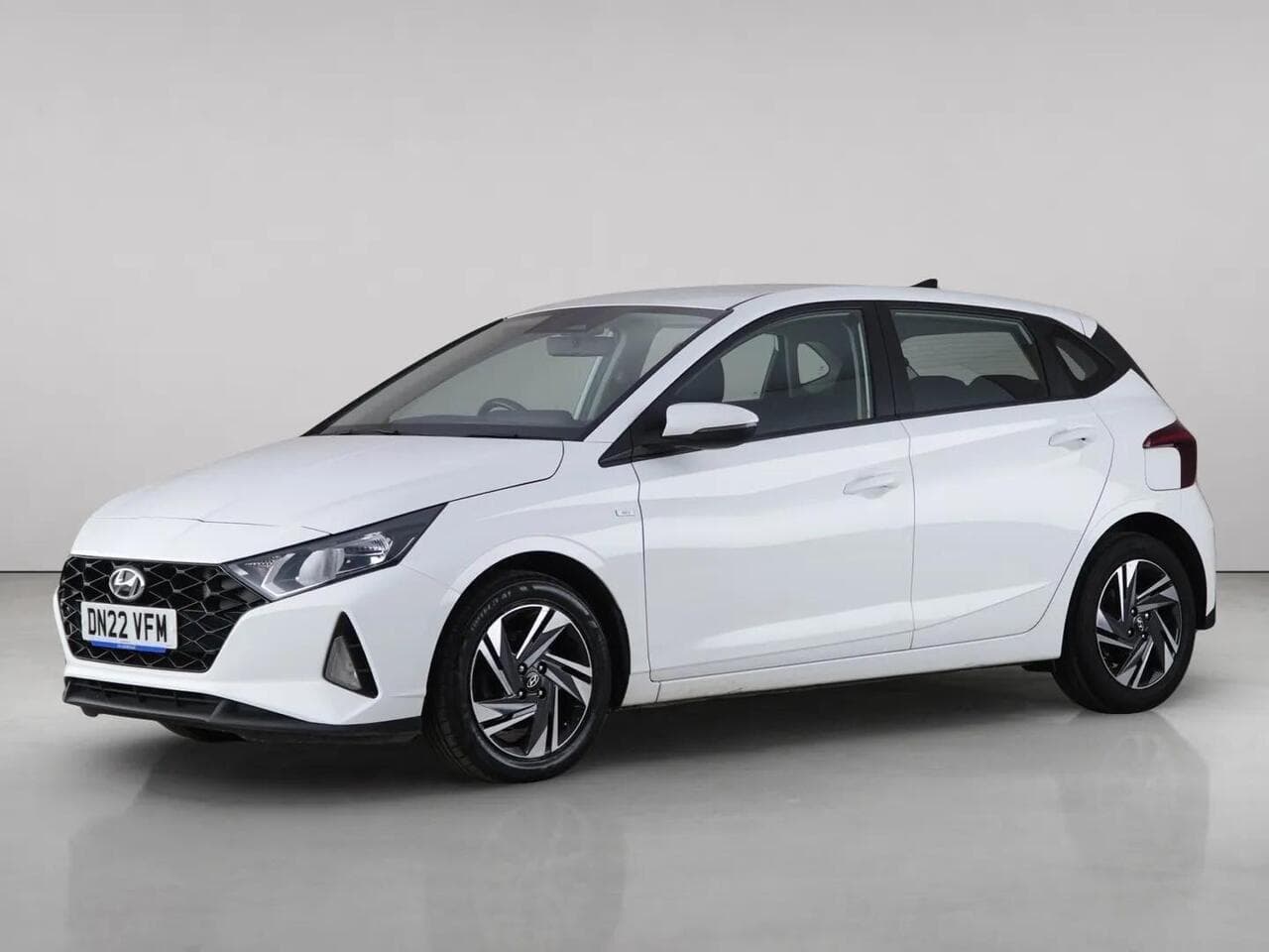 Hyundai i20 thumbnail Front Left