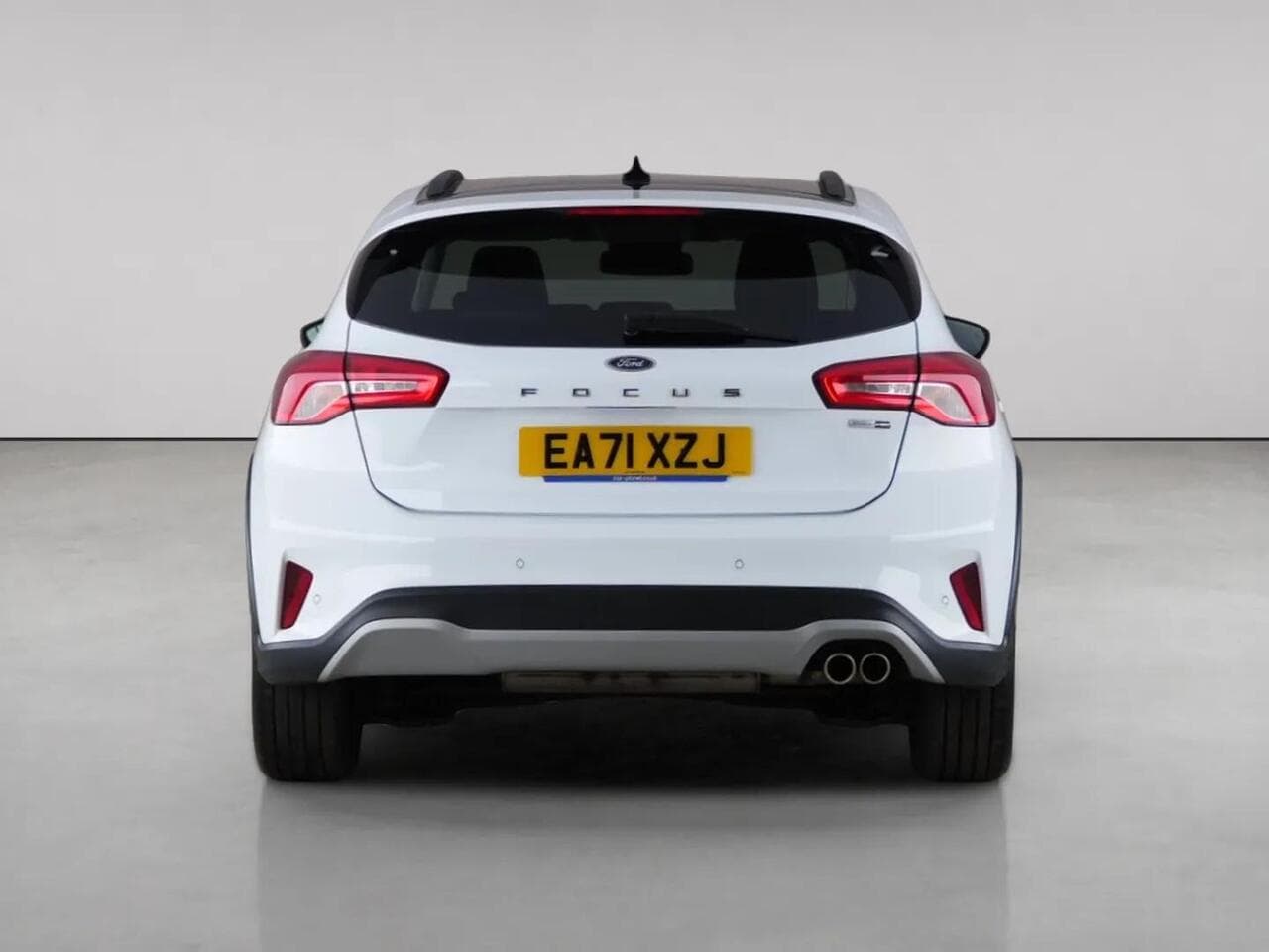 Ford Focus thumbnail Rear