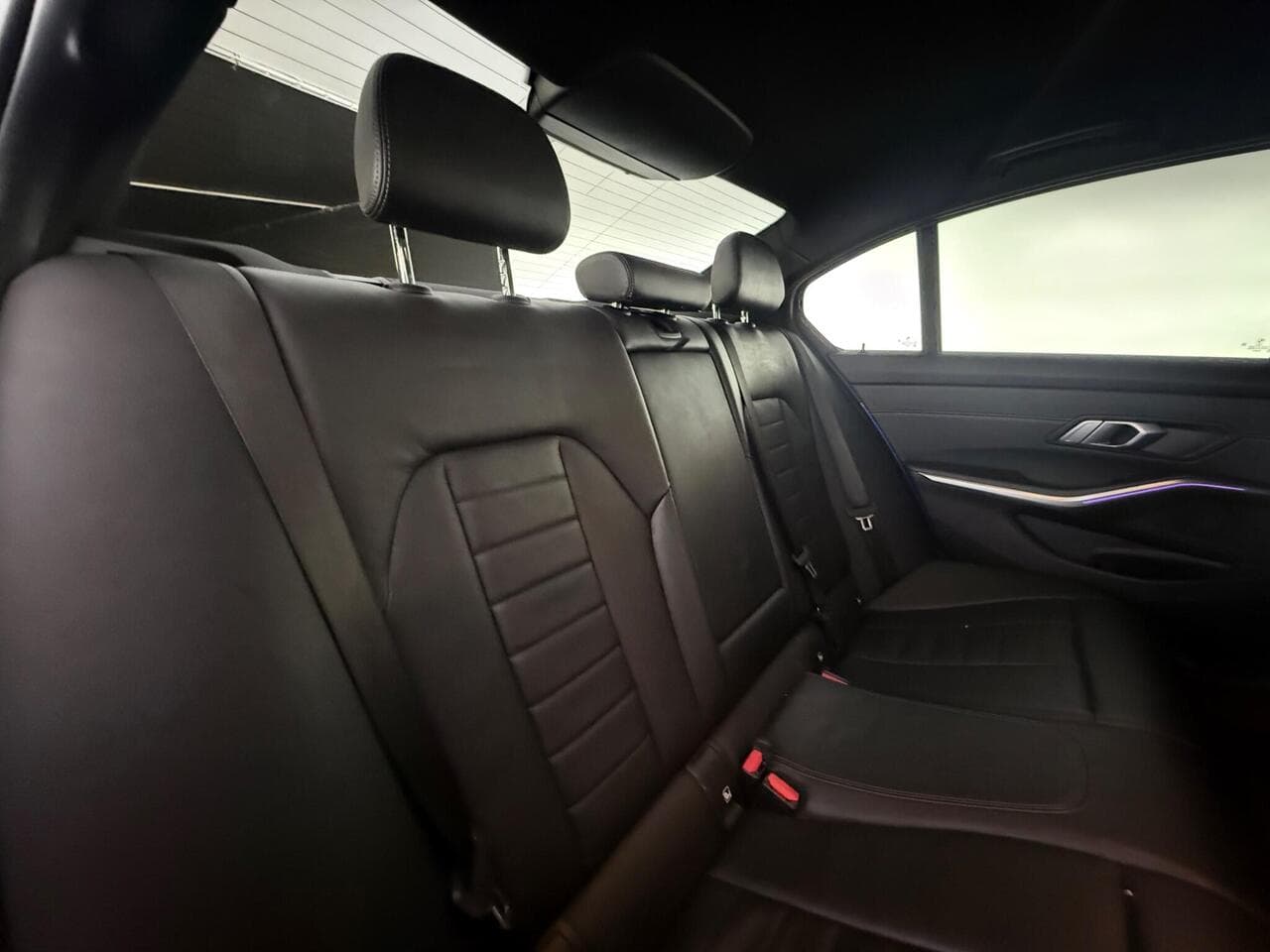 BMW 3 Series thumbnail Seats Rear