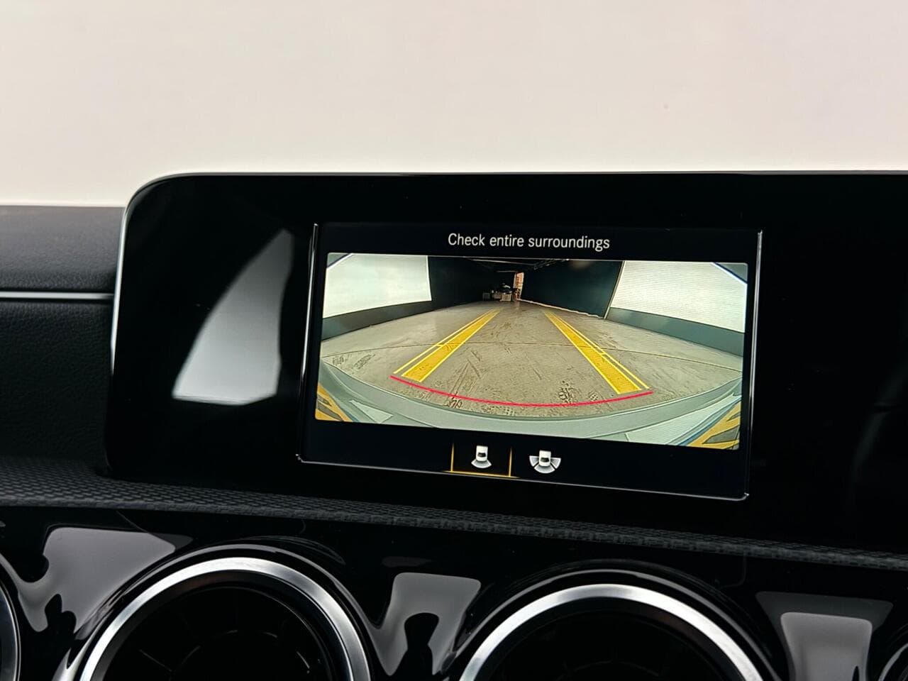 Mercedes-Benz A Class thumbnail Infotainment System