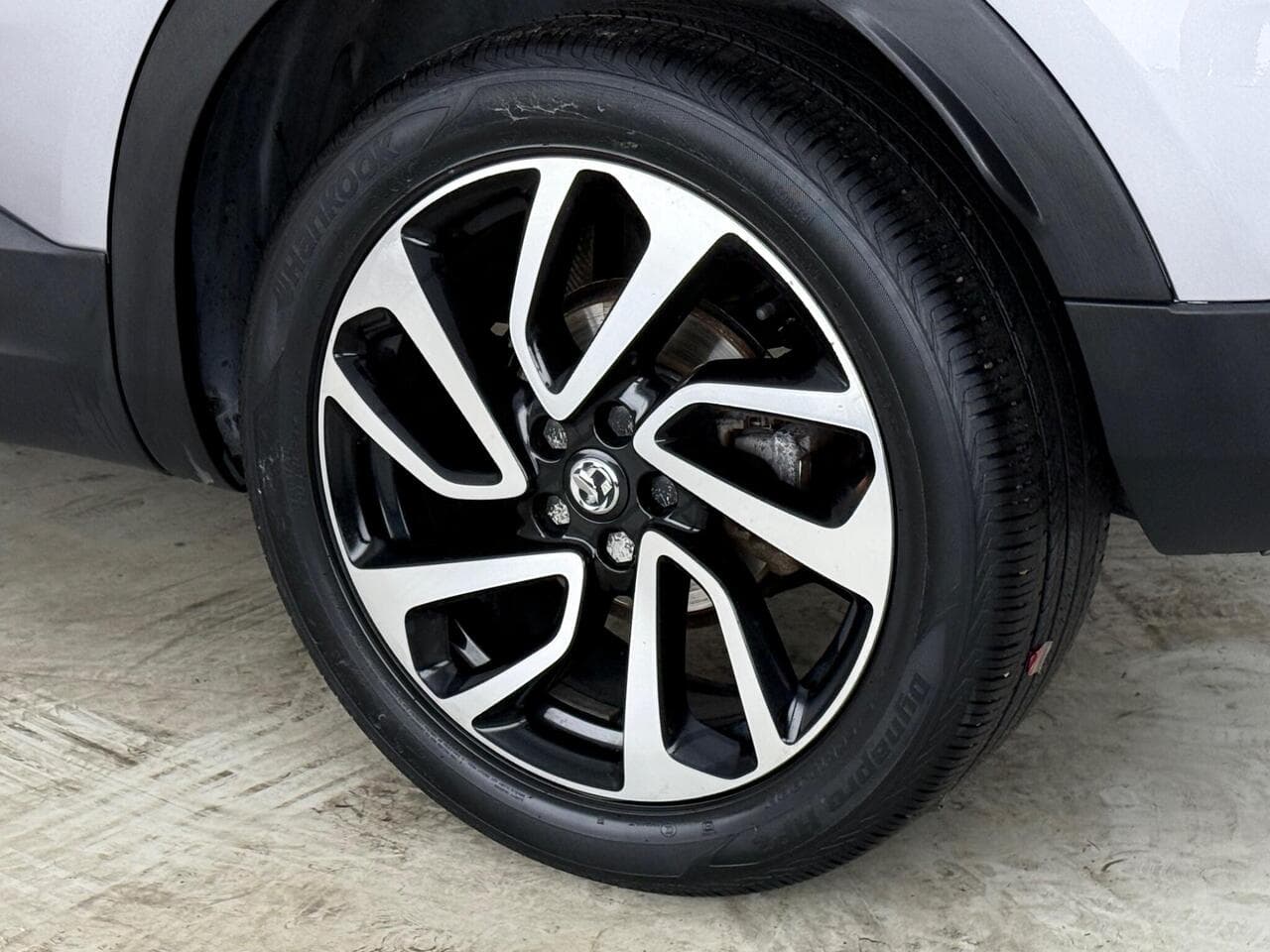 Vauxhall Grandland X thumbnail Wheel