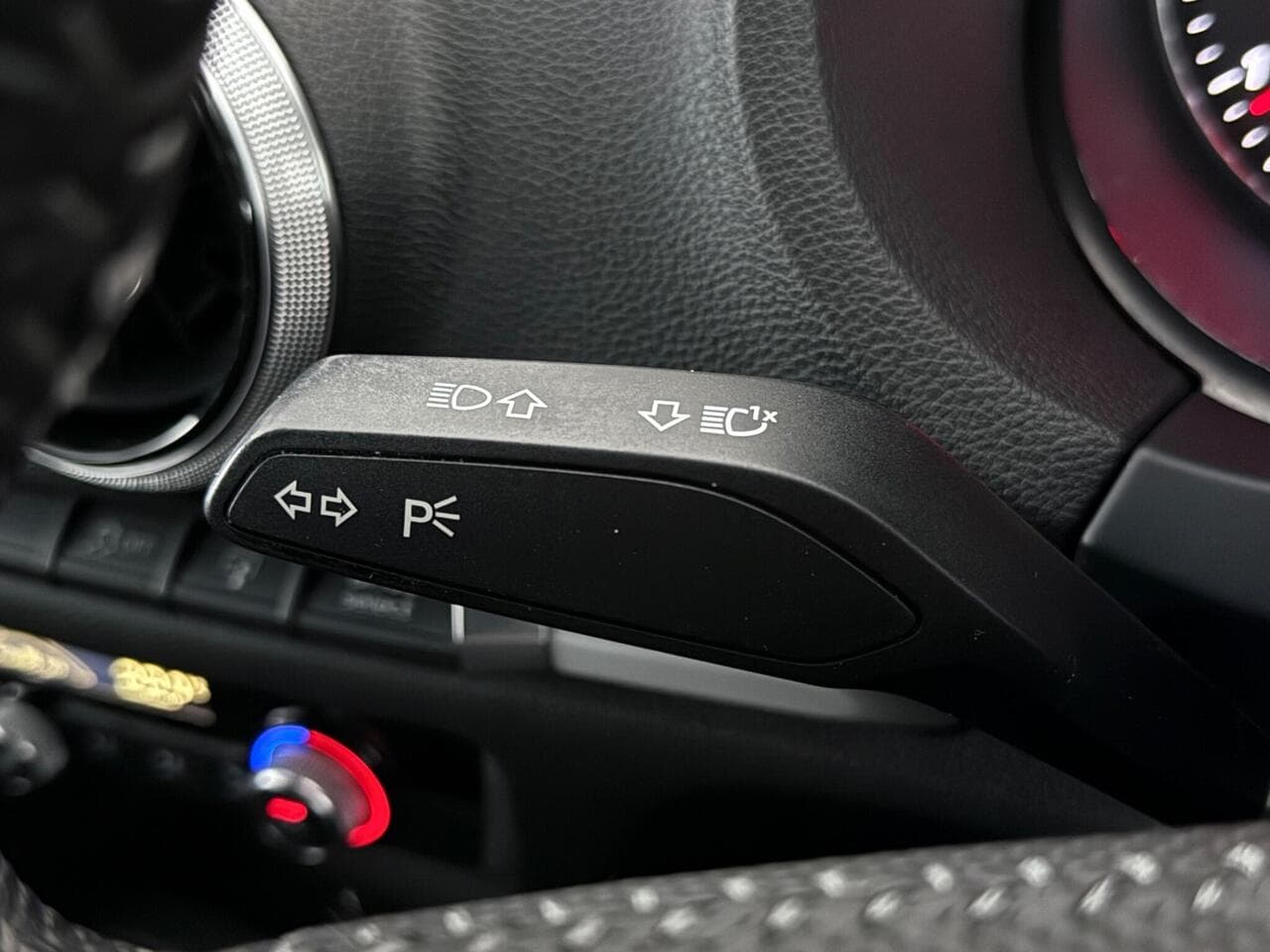 Audi A3 thumbnail Misc Controls