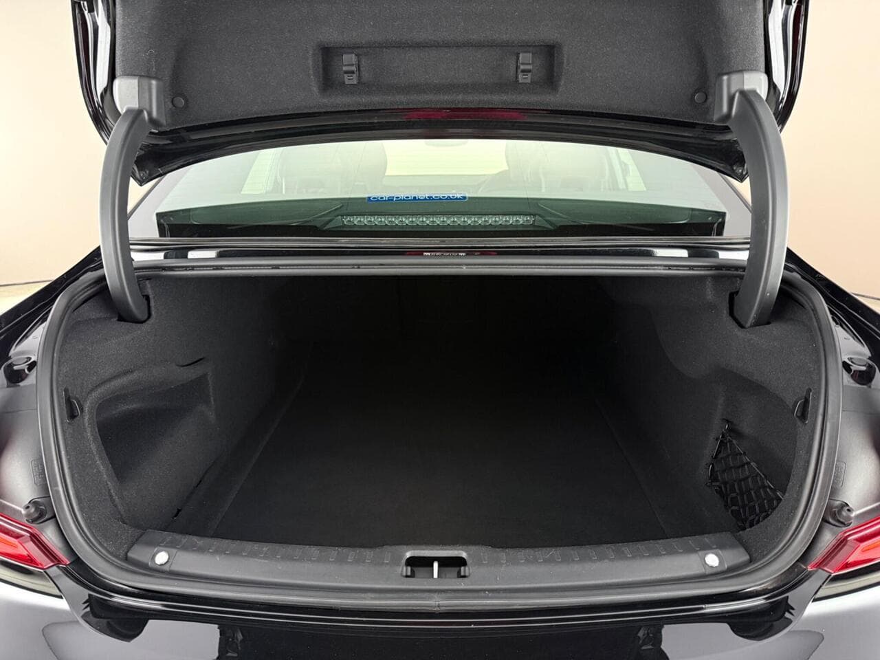 Volvo S90 thumbnail Boot