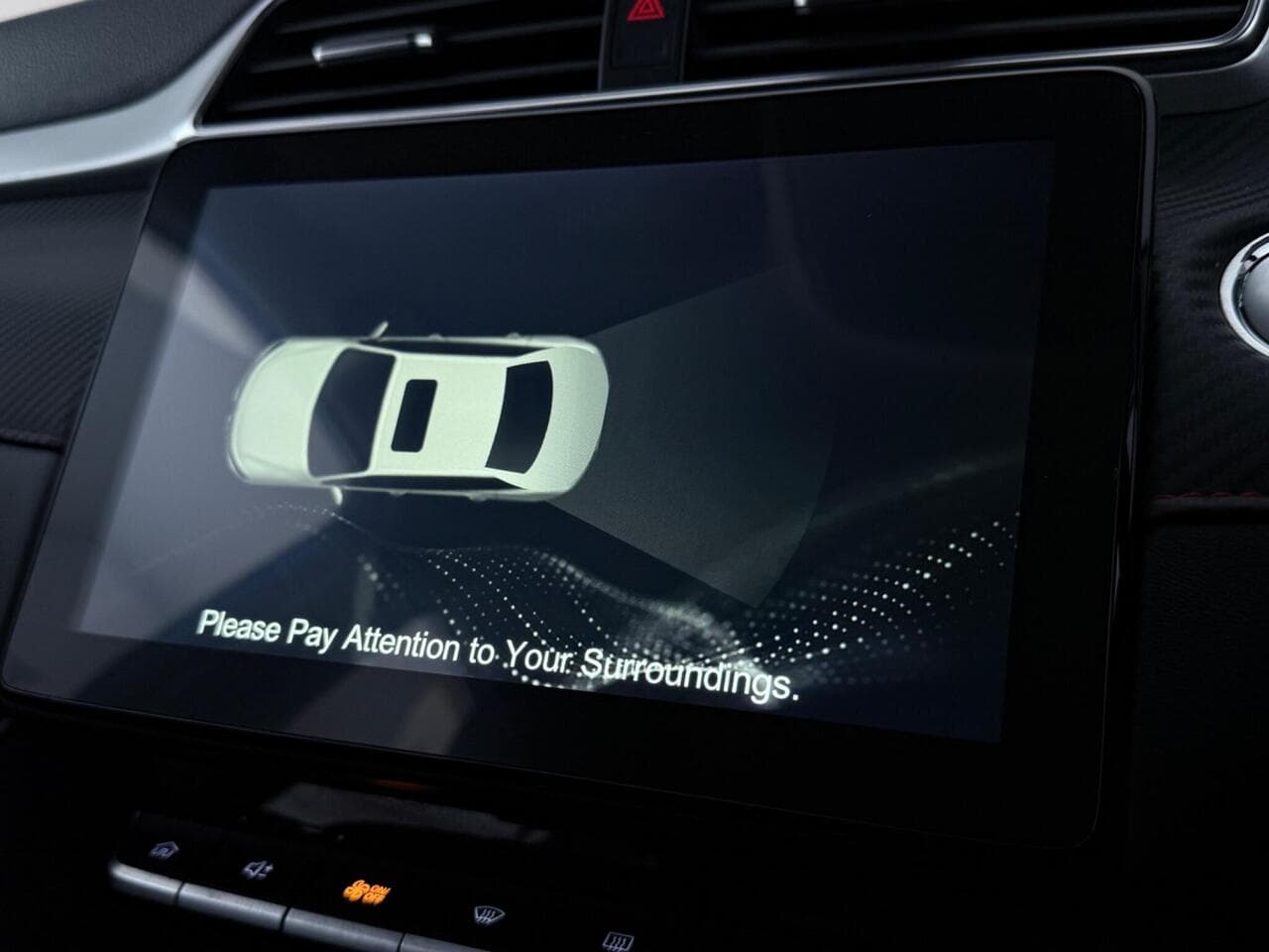 MG MG ZS thumbnail Infotainment System