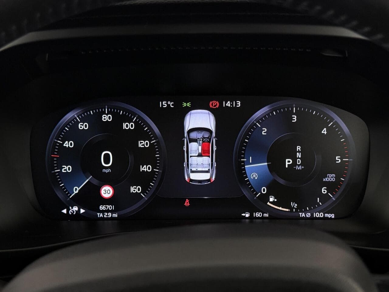 Volvo XC40 thumbnail Driver Instruments