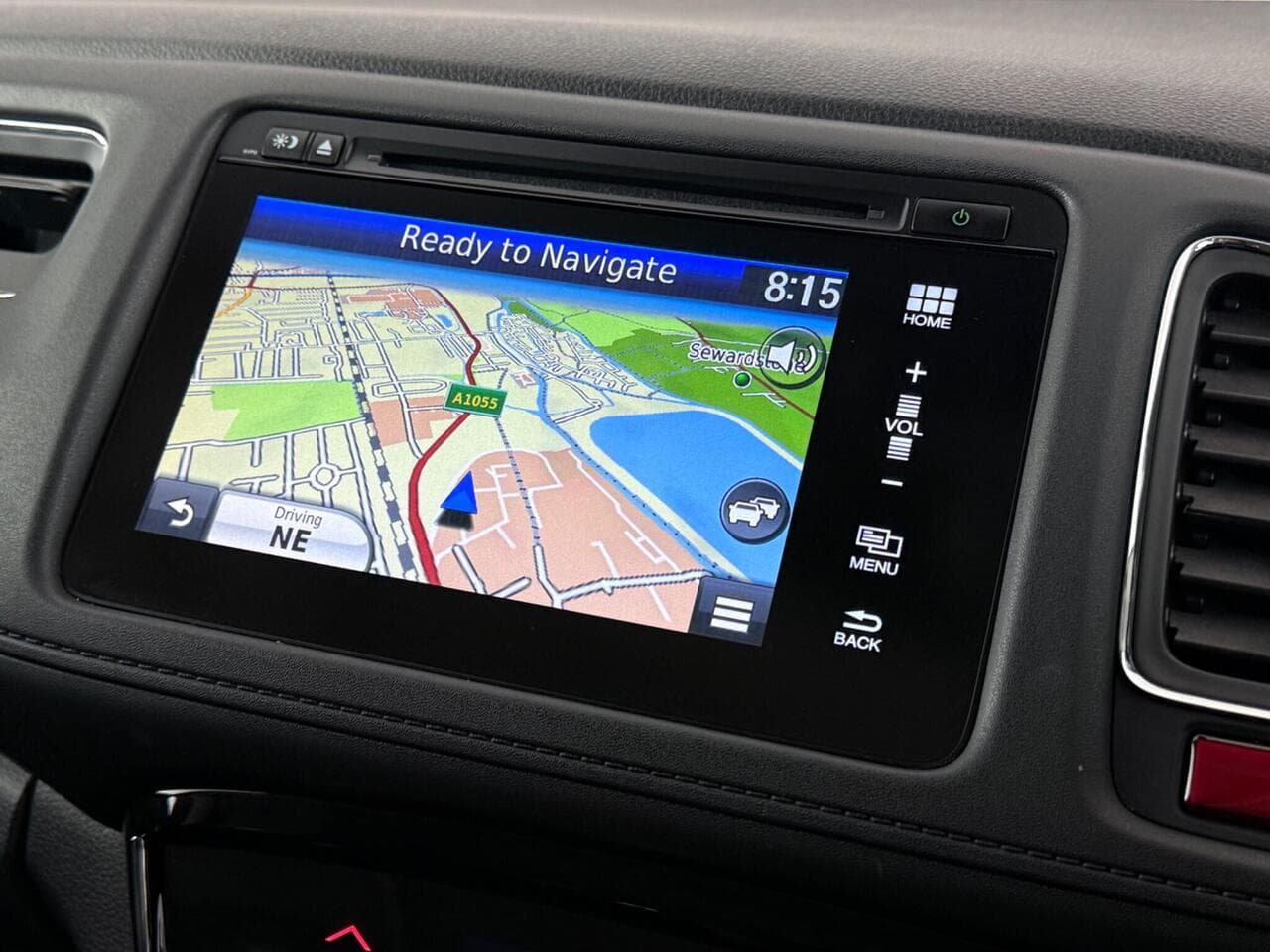 Honda HR-V thumbnail Infotainment System
