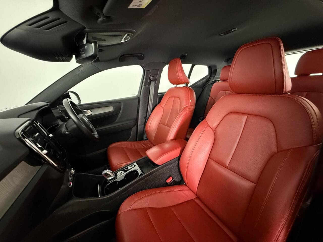 Volvo XC40 thumbnail Seat Front Passenger