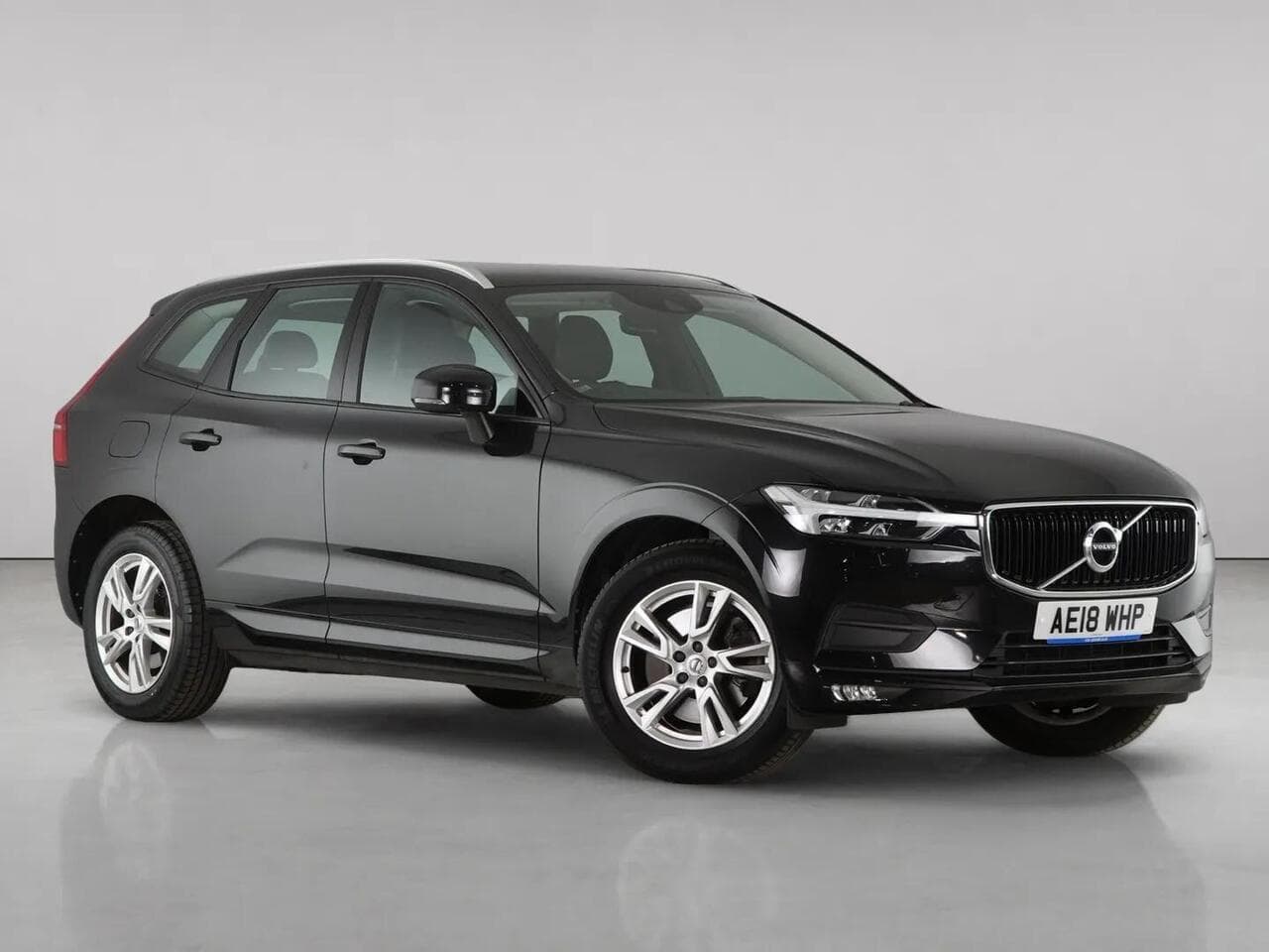 Volvo XC60 - Volvo XC60 2.0 D4 Momentum Pro SUV 5dr Diesel Auto AWD Euro 6 (s/s) (190 ps)