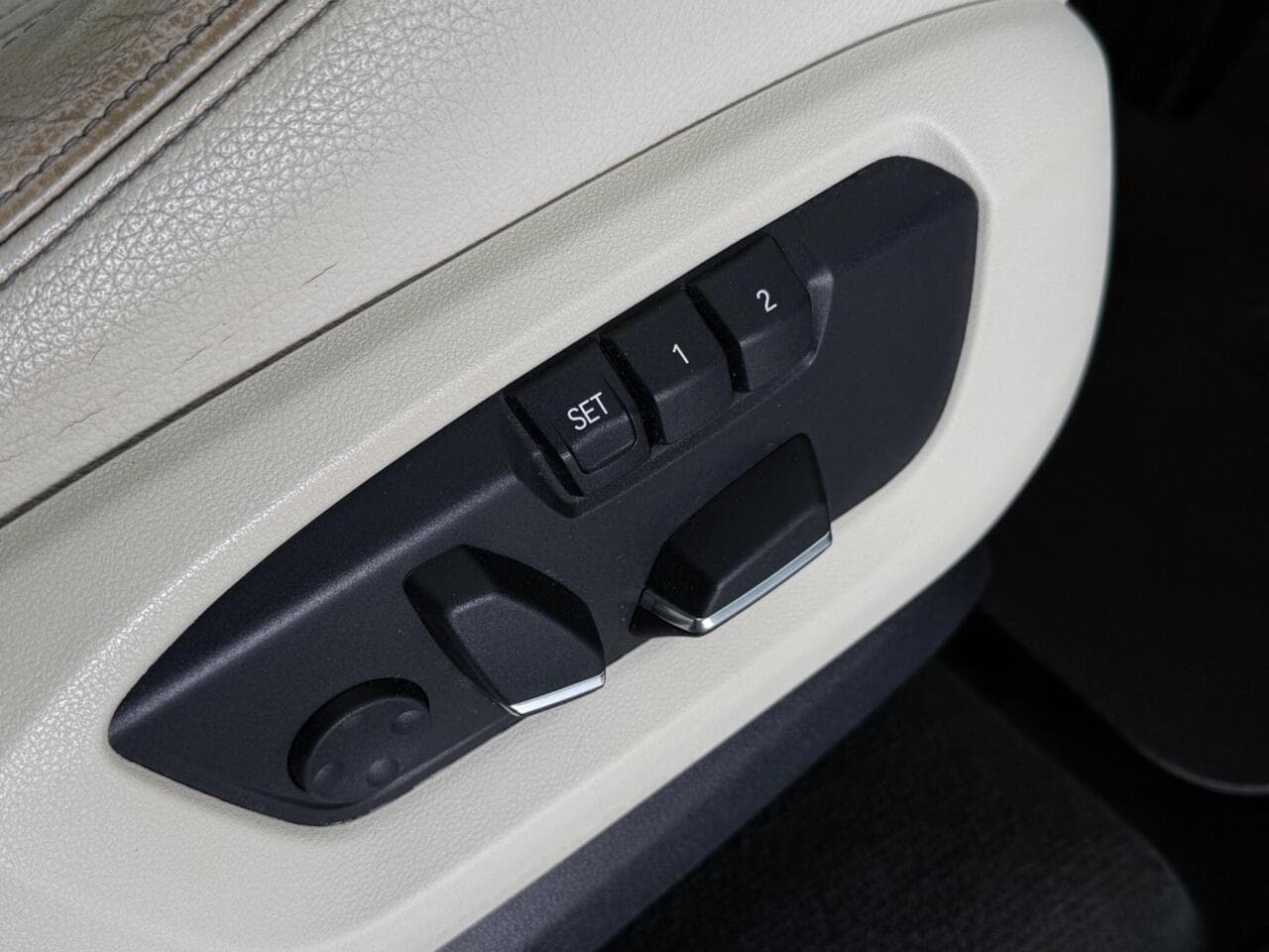 BMW X5 thumbnail Misc Controls