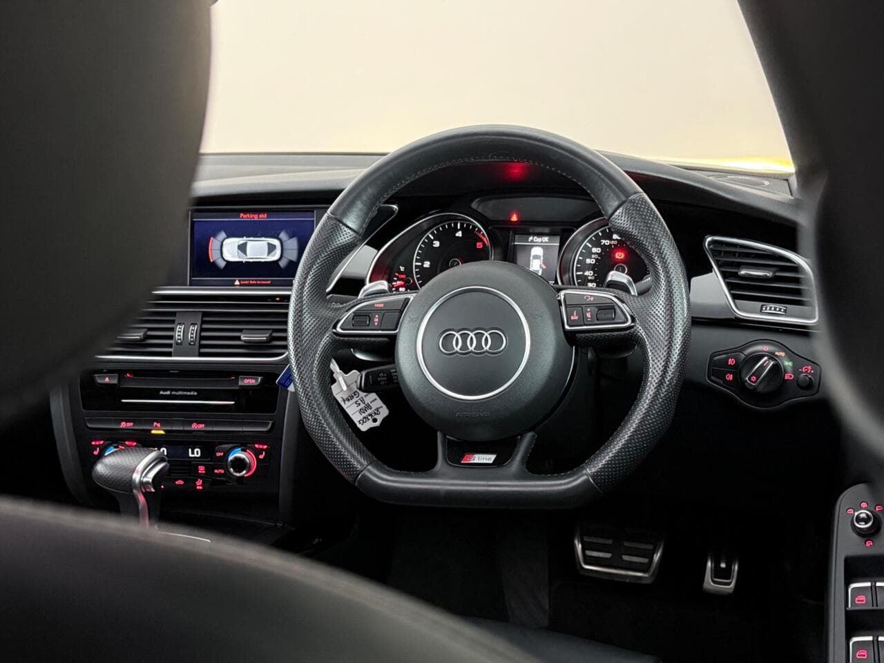 Audi A5 thumbnail Steering Wheel