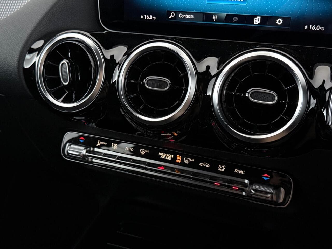 Mercedes-Benz GLA thumbnail Inconclusive