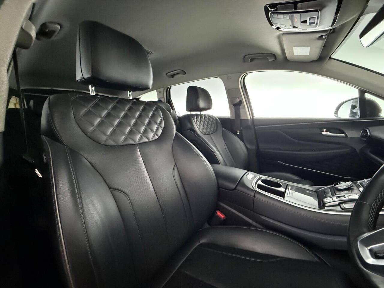 Hyundai Santa Fe thumbnail Seat Driver