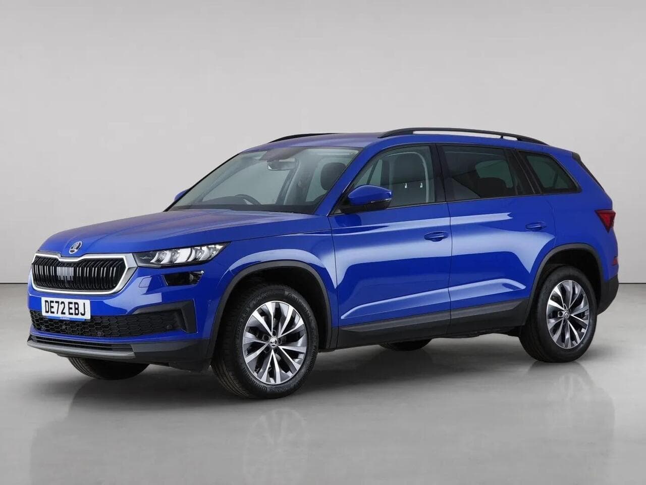 Skoda Kodiaq thumbnail Front Left