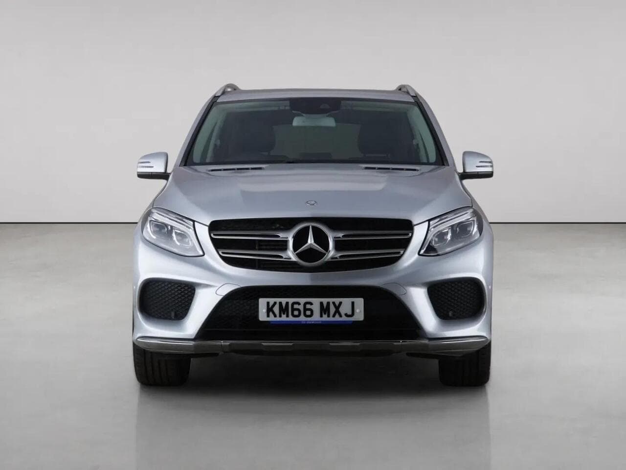 Mercedes-Benz GLE thumbnail Front