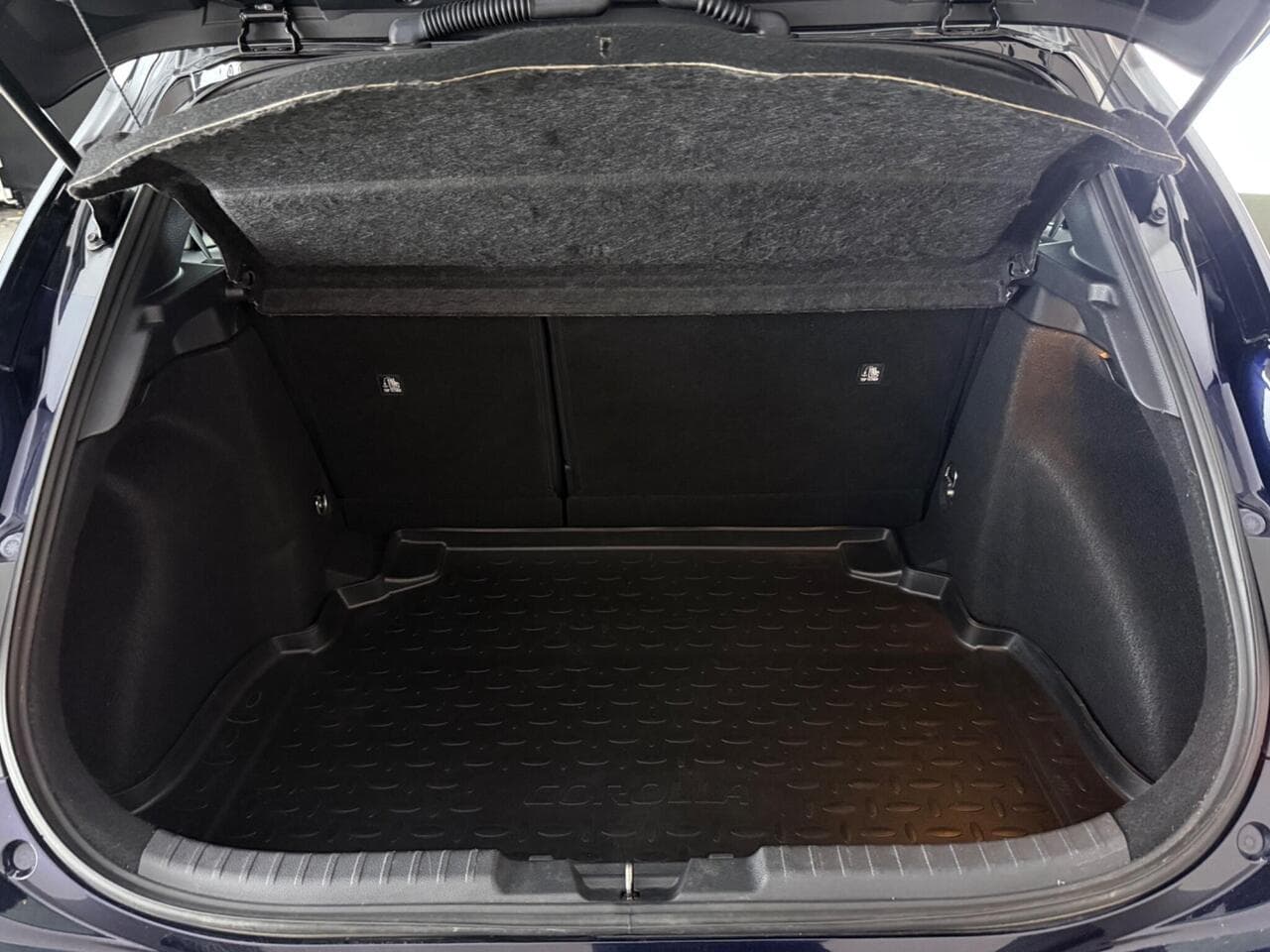 Toyota Corolla thumbnail Boot