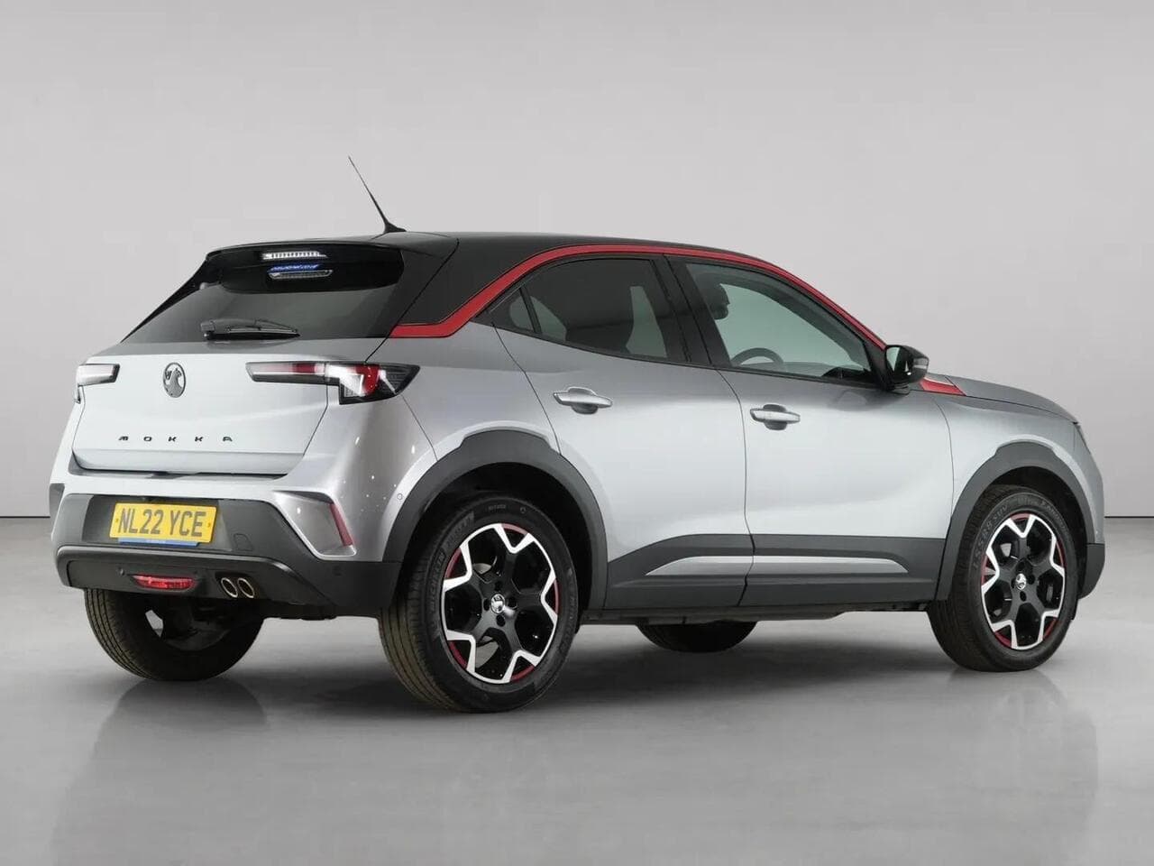 Vauxhall Mokka thumbnail Rear Right