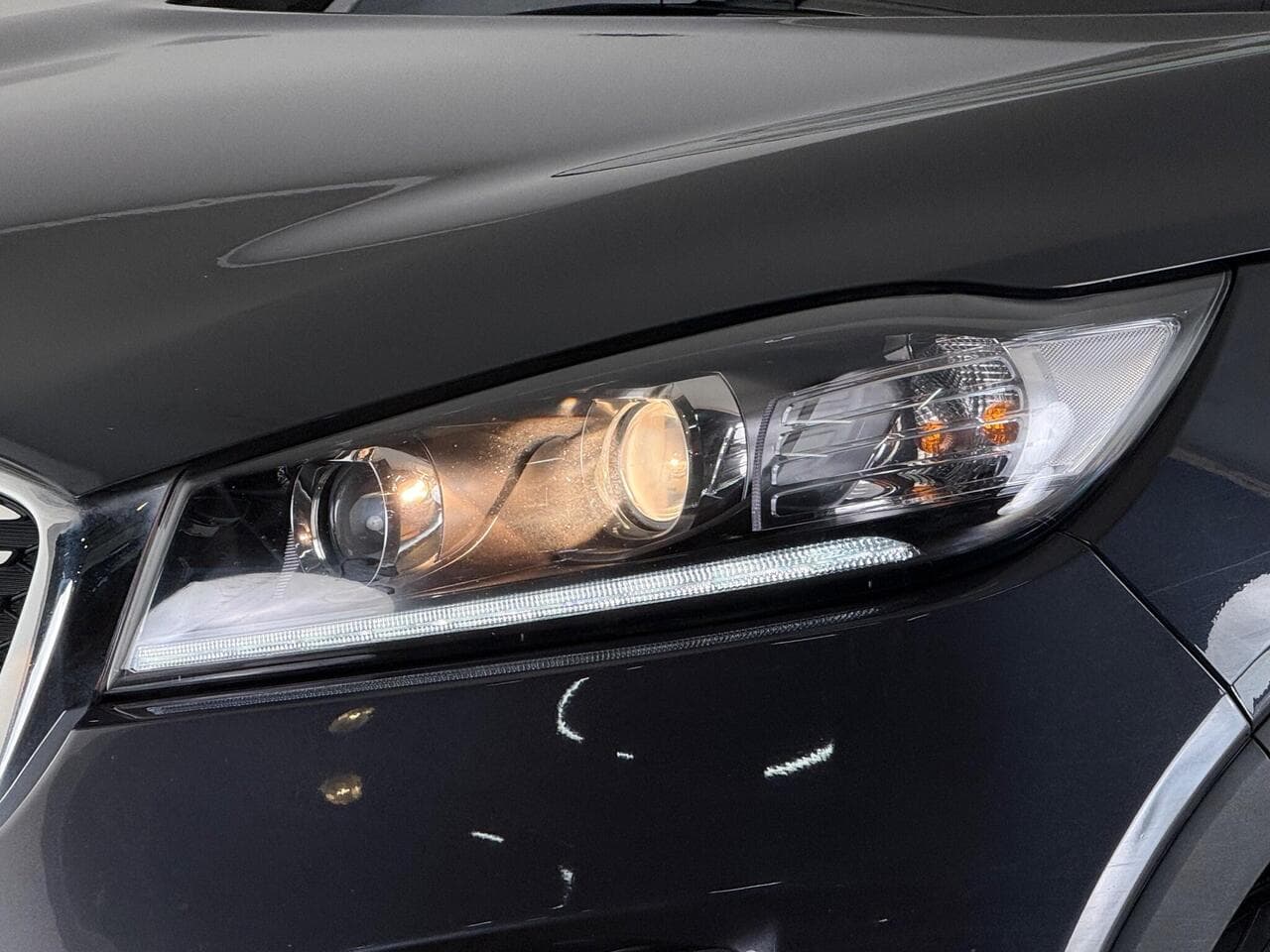 Kia Sorento thumbnail Lights Front