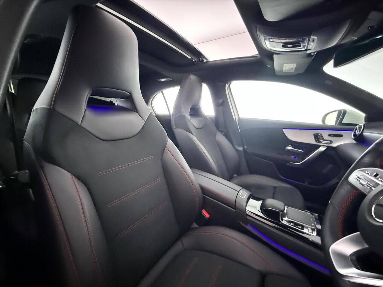 Mercedes-Benz A Class thumbnail Seat Driver