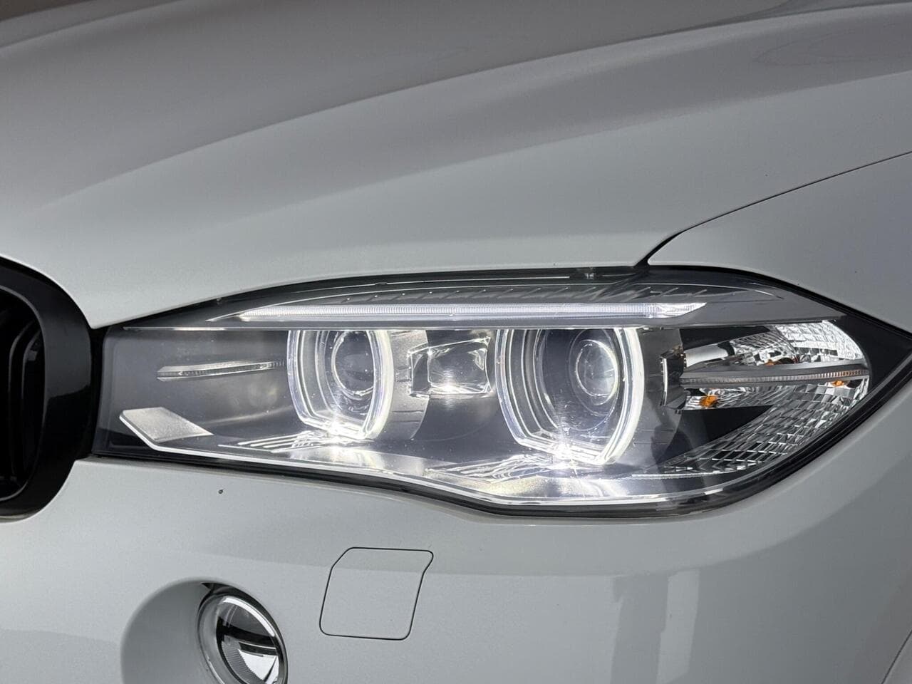 BMW X5 thumbnail Lights Front