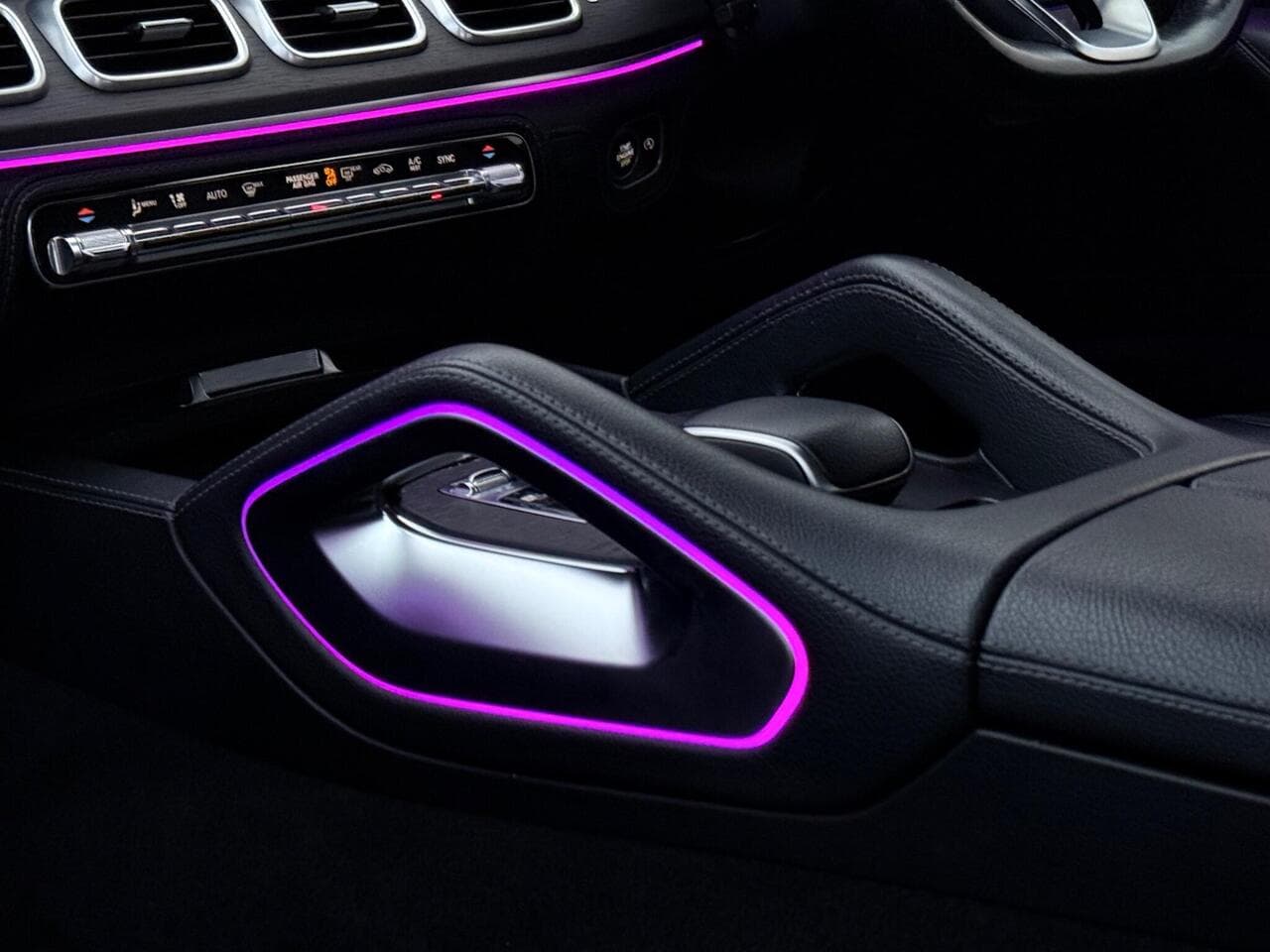 Mercedes-Benz GLE thumbnail Misc Controls