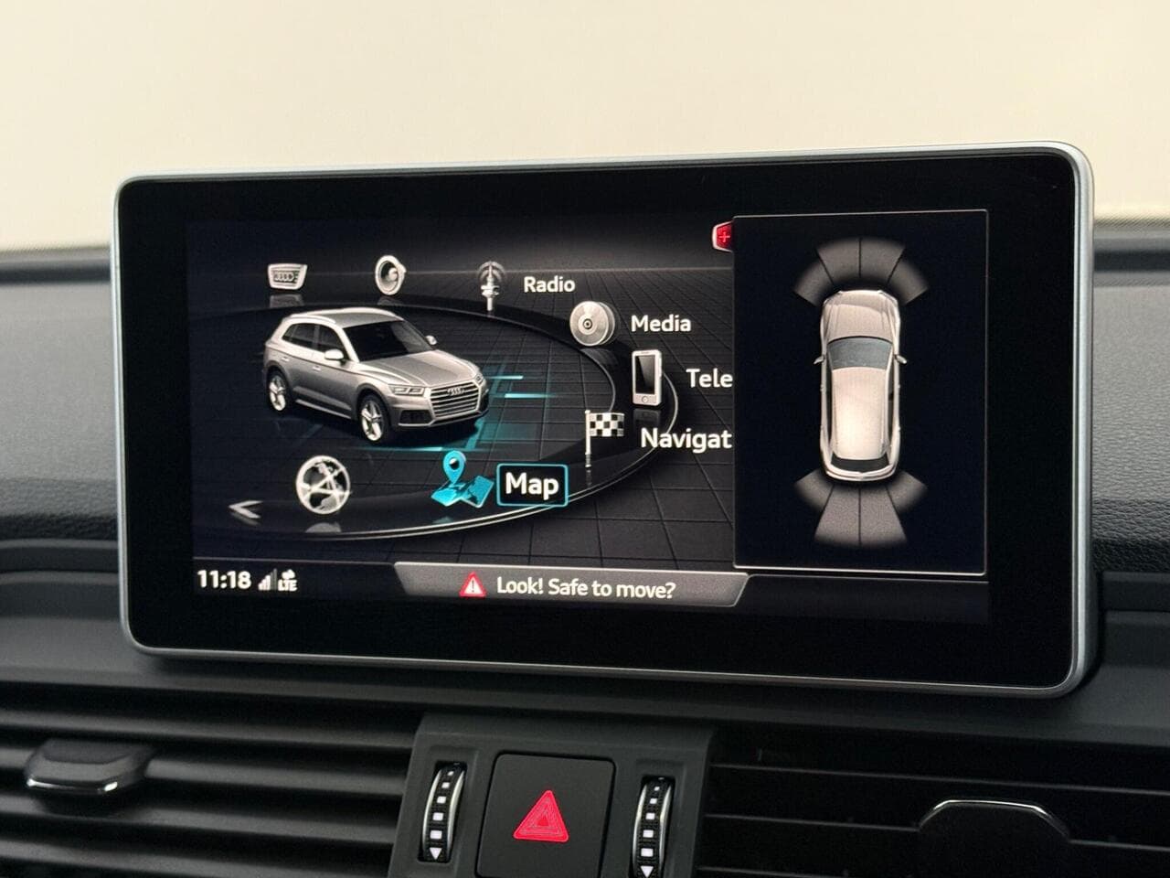 Audi Q5 thumbnail Infotainment System