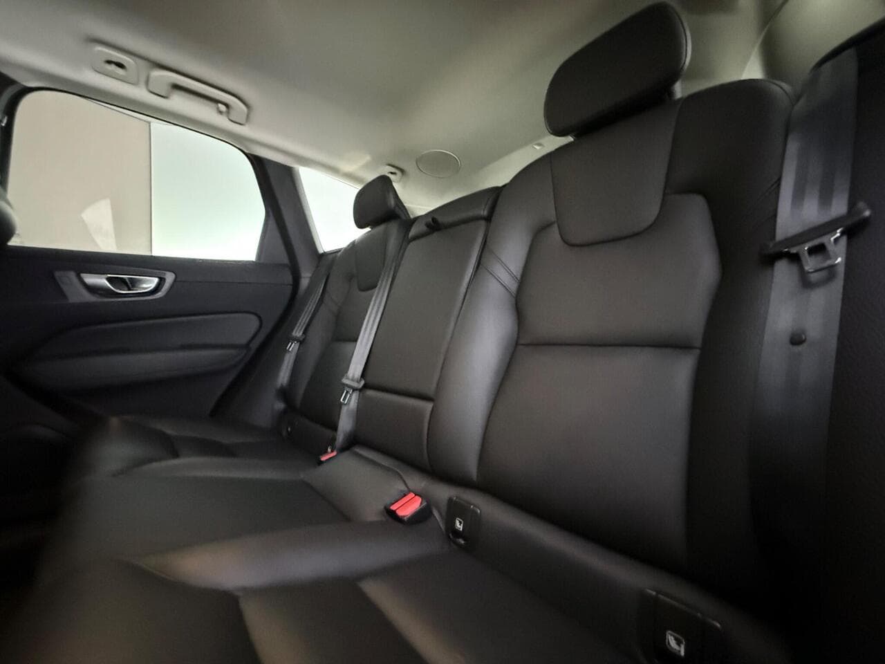 Volvo XC60 thumbnail Seats Rear