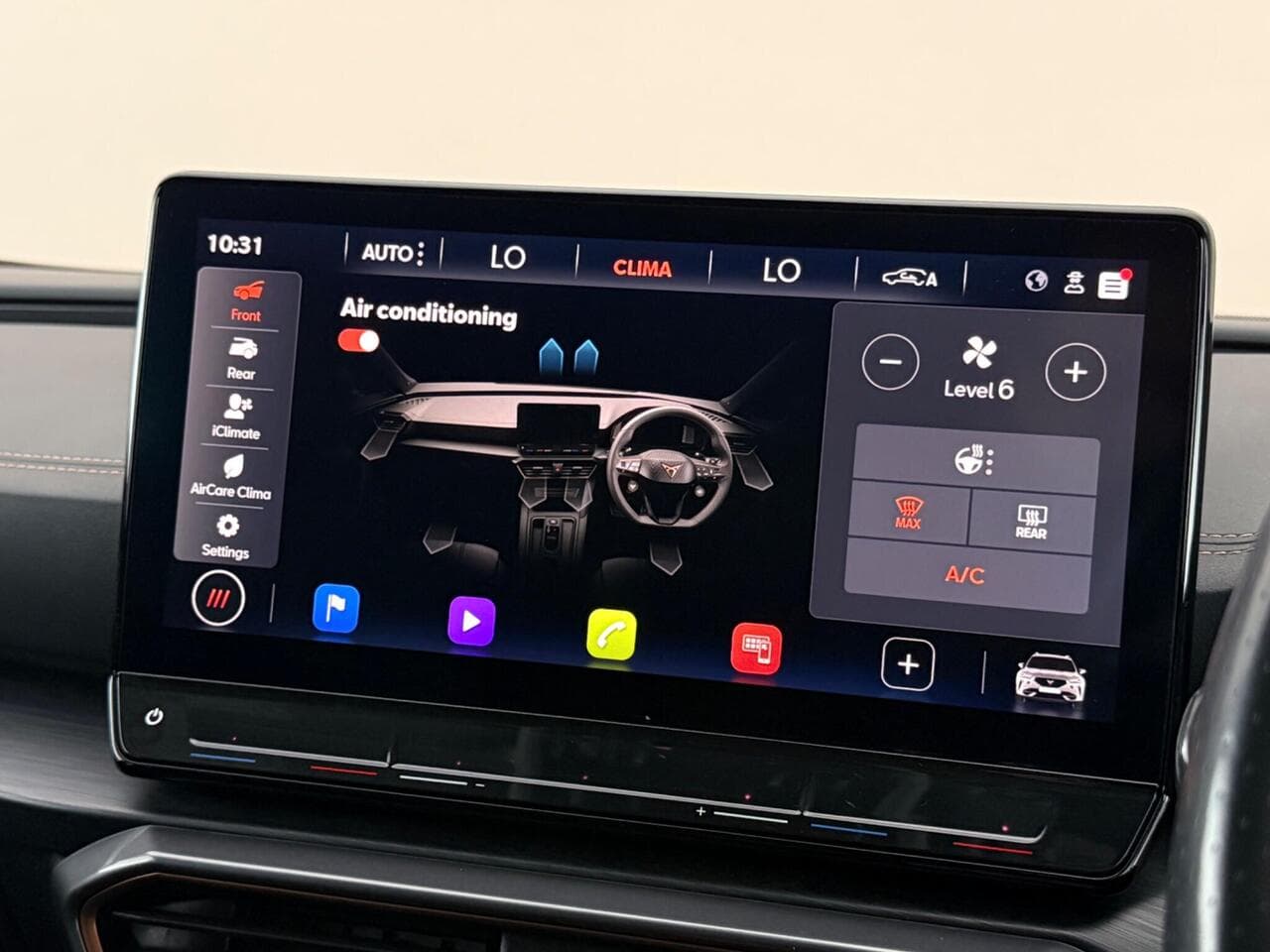CUPRA Formentor thumbnail Infotainment System
