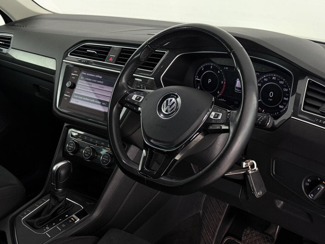 Volkswagen Tiguan thumbnail Inconclusive