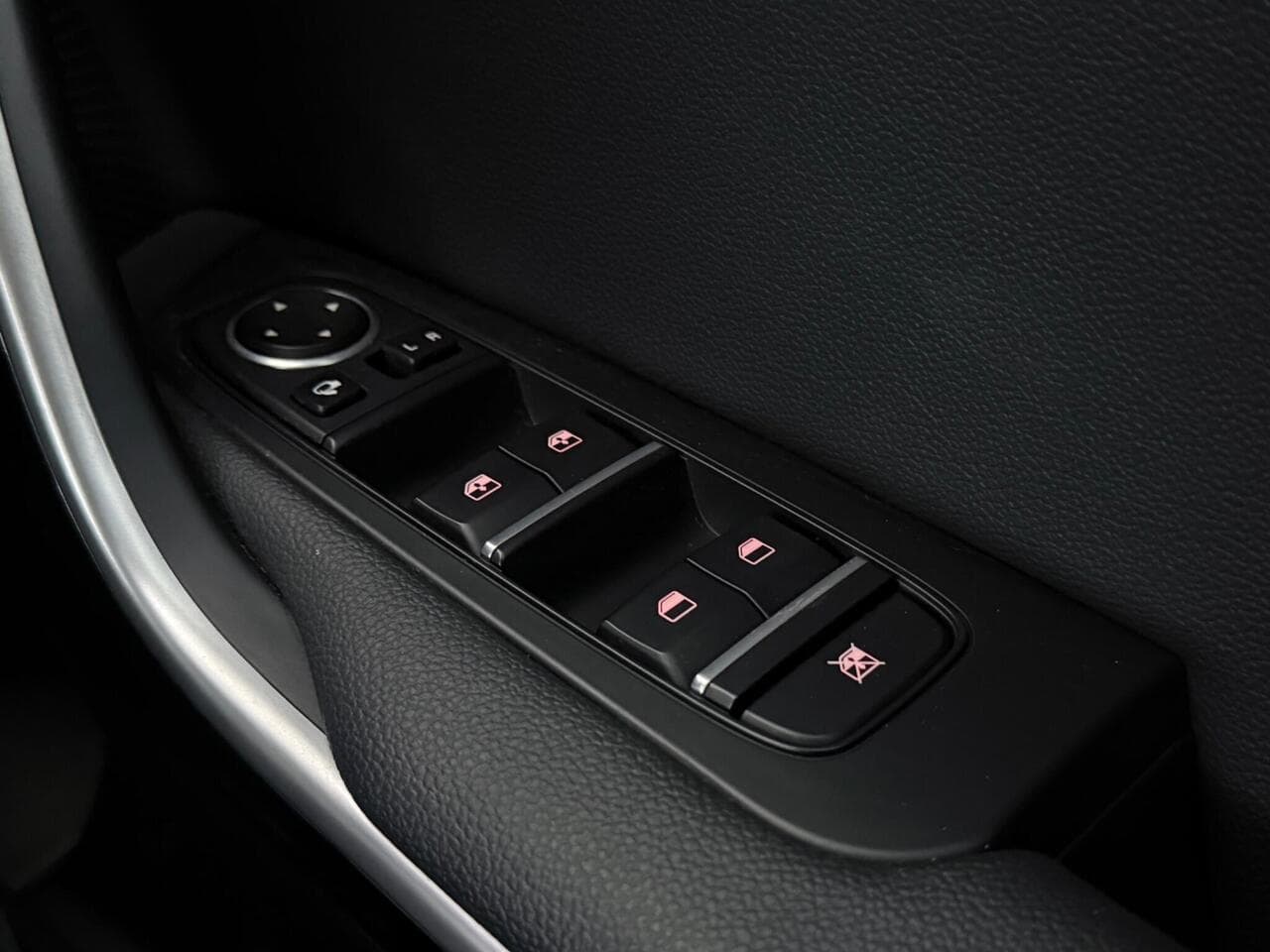Kia Ceed thumbnail Misc Controls