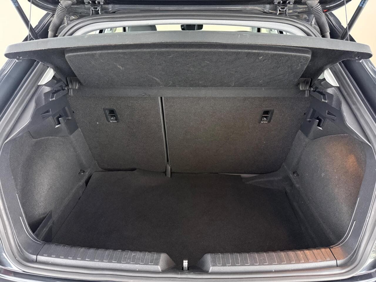 Audi A1 thumbnail Boot
