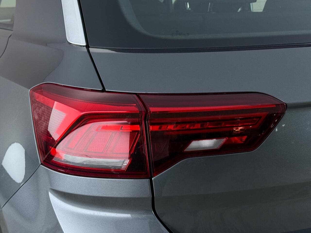 Volkswagen T-Roc thumbnail Lights Rear