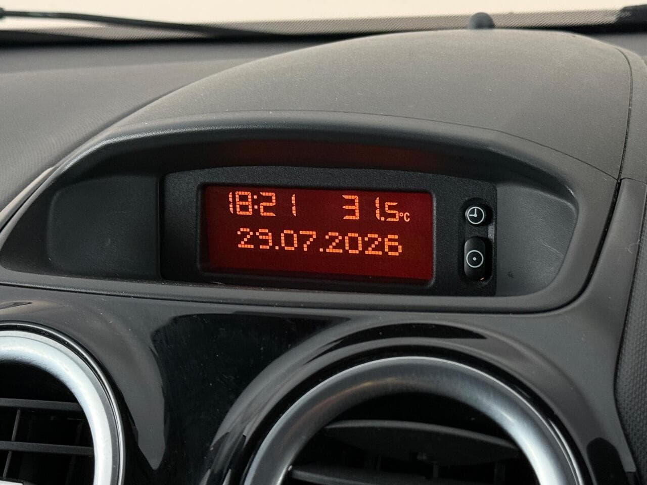 Vauxhall Corsa thumbnail Driver Instruments