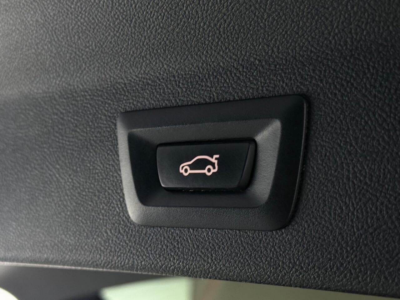 BMW X3 thumbnail Misc Controls