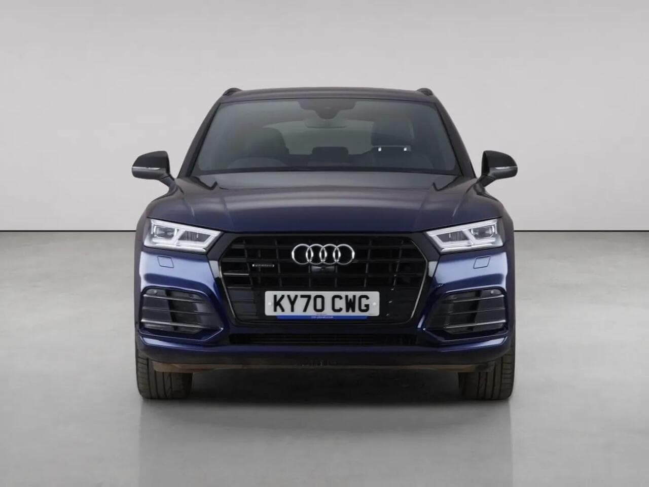 Audi Q5 thumbnail Front