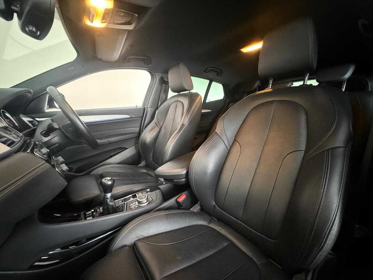 BMW X2 thumbnail Seat Front Passenger