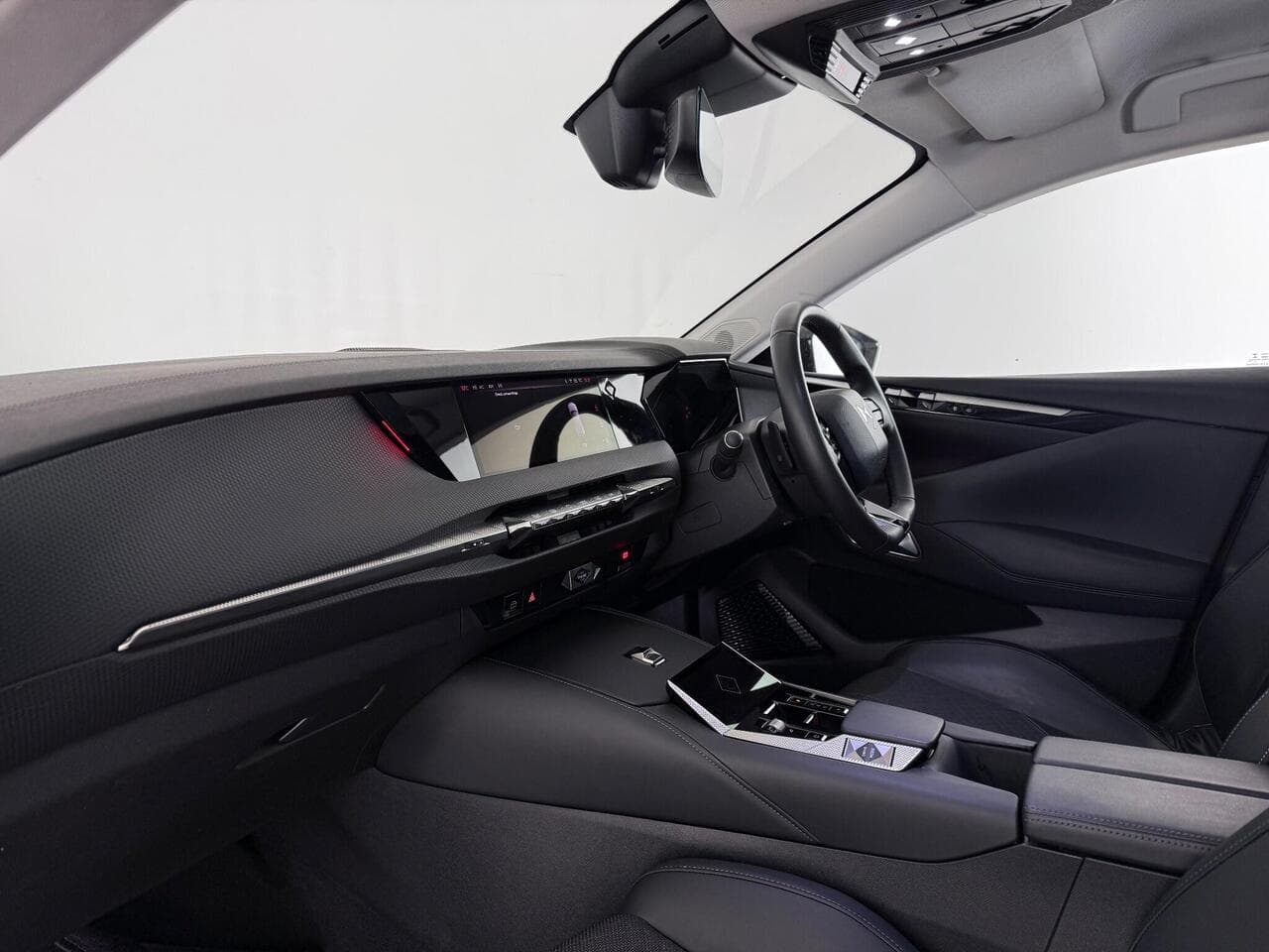 DS AUTOMOBILES DS 4 thumbnail Interior Front