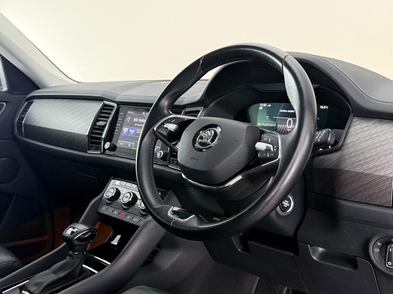 Skoda Kodiaq thumbnail Steering Wheel