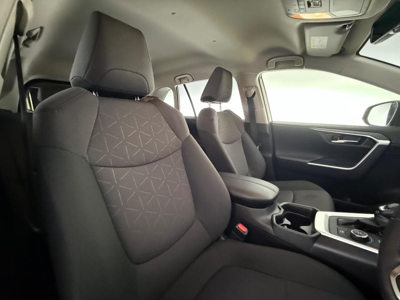 Toyota RAV4 thumbnail Seat Driver