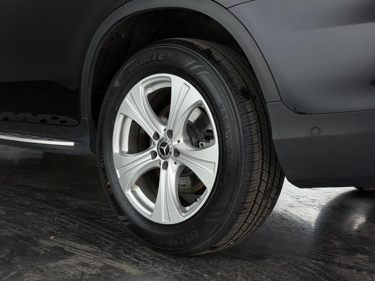Mercedes-Benz GLC thumbnail Wheel