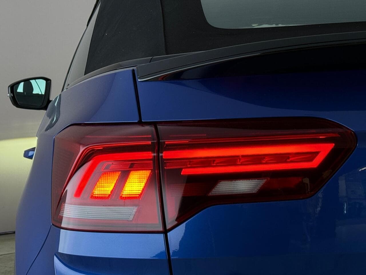 Volkswagen T-Roc thumbnail Lights Rear